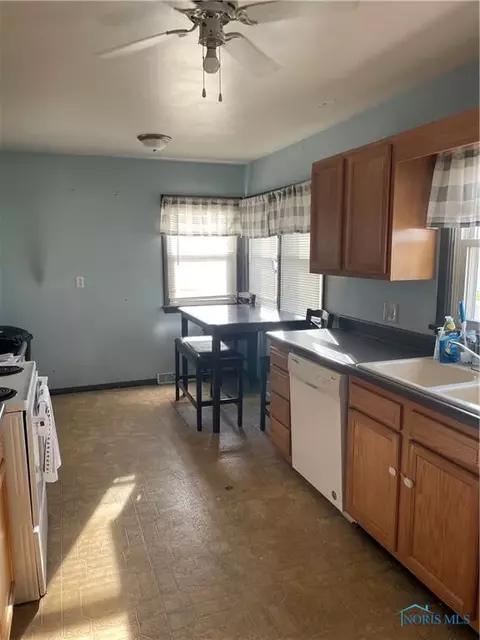 749 Emerald Rd, Paulding, OH 45879 photo 10