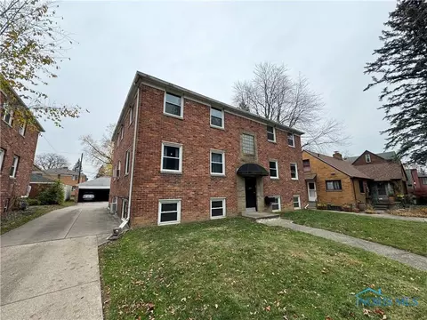 2644 Kenwood Blvd, Toledo, OH 43606