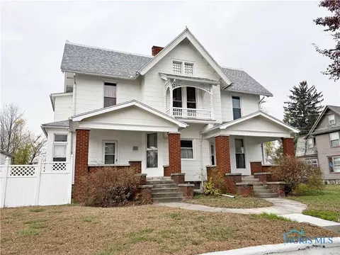 202 S Church St, Bowling Green, OH 43402