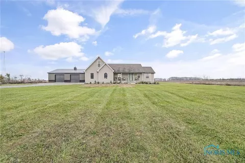 965 S North Curtice Rd, Oregon, OH 43616