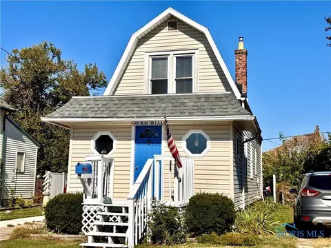 3217 134th St, Toledo, OH 43611