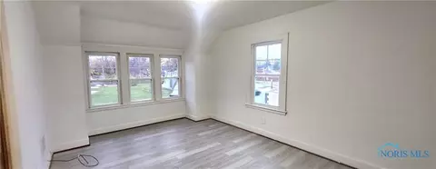 2040 Dorr St, Toledo, OH 43607 photo 11