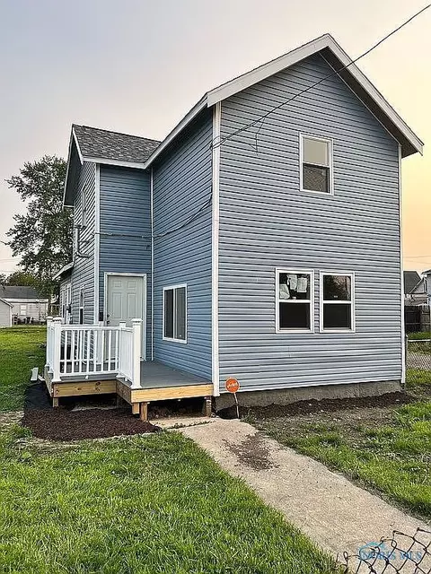 323 Trent St, Toledo, OH 43612