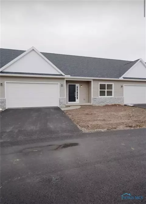 14512 Dexter Falls Rd, Perrysburg, OH 43551