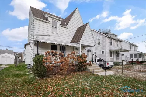 2712 Wyndale Rd, Toledo, OH 43613