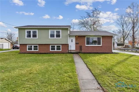 525 Lester Ave, Findlay, OH 45840