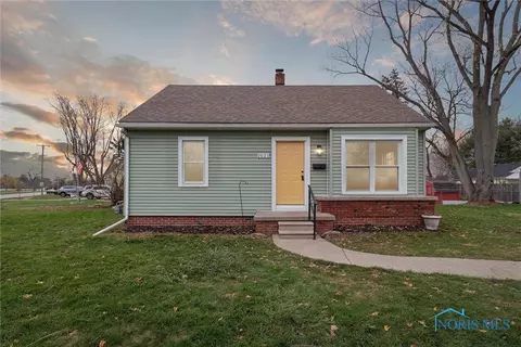1021 Leith St, Maumee, OH 43537