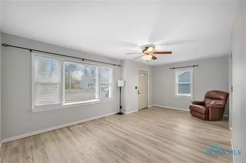 812 S Cherry St, Bryan, OH 43506 photo 6