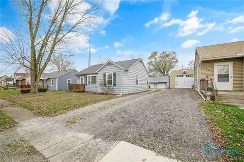 812 S Cherry St, Bryan, OH 43506 photo 3