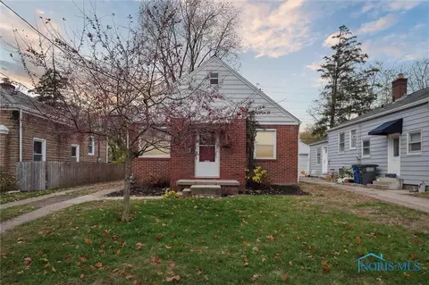 3247 Sherbrooke Rd, Toledo, OH 43606