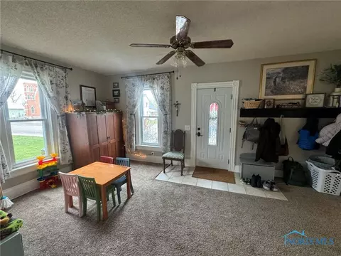 208 E North St, West Unity, OH 43570 photo 5