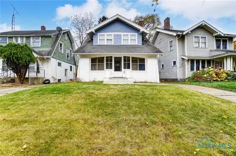 1333 Thatcher Dr, Toledo, OH 43606