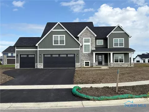 122 Old Dover Rd, Perrysburg, OH 43551