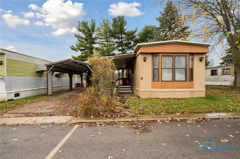 475 W Main St, Delta, OH 43515 photo 3
