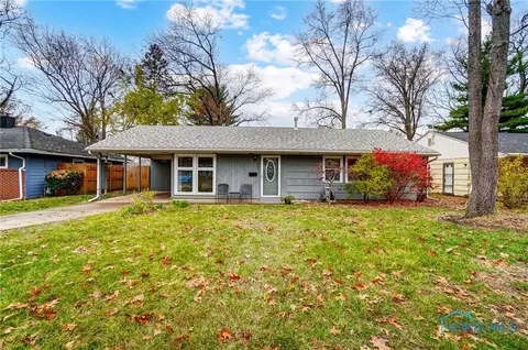 3143 Romaker Rd, Toledo, OH 43615