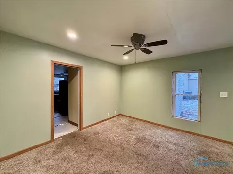 410 E Hamilton St, Bryan, OH 43506 photo 9