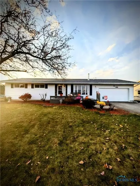 2640 N Crystal Ave, Findlay, OH 45840