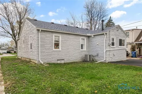 209 Guy St, Walbridge, OH 43465 photo 33