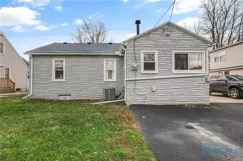 209 Guy St, Walbridge, OH 43465 photo 32