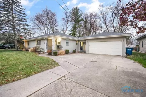 2544 Lima Ave, Toledo, OH 43613