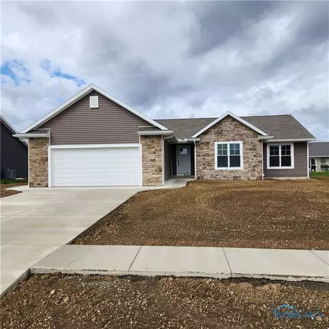 9292 Hiegel Dr, Findlay, OH 45840
