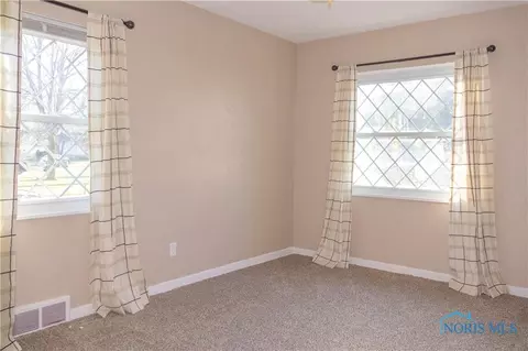 832 Corey St, Maumee, OH 43537 photo 12