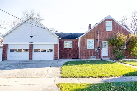 832 Corey St, Maumee, OH 43537 photo 3
