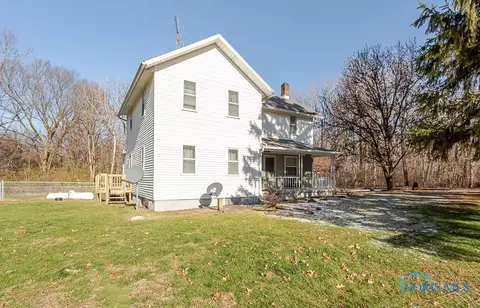 5500 Swan Rd, Pemberville, OH 43450