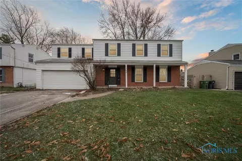 616 Mcintyre Ln, Maumee, OH 43537
