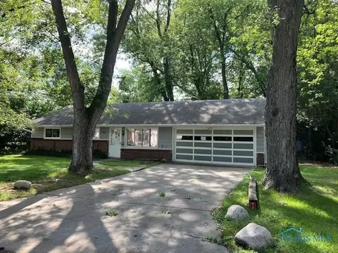 5625 Cowan St, Toledo, OH 43613