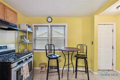 637 Greening Rd, Toledo, OH 43607 photo 18