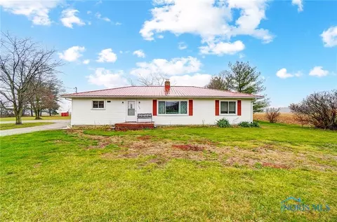 1449 S East St, Mcclure, OH 43534