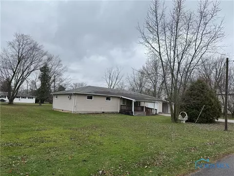 302 S Monroe St, Grover Hill, OH 45849
