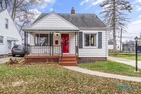 3067 Muirfield Ave, Toledo, OH 43614