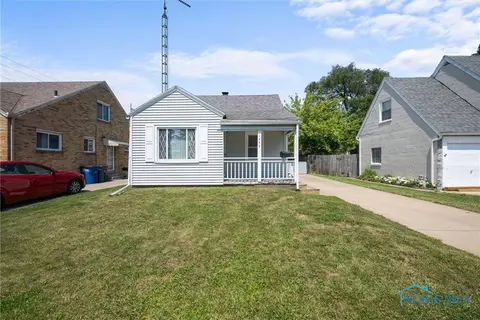 1664 Gould Rd, Toledo, OH 43612