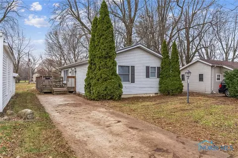 721 College St, Findlay, OH 45840