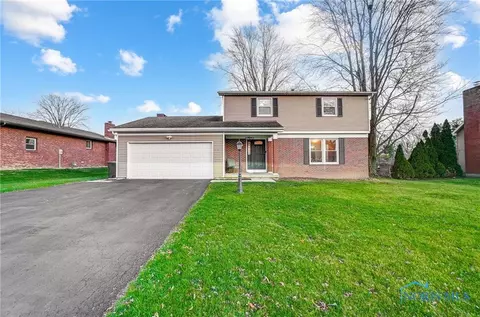 2505 Westmoor Rd, Findlay, OH 45840