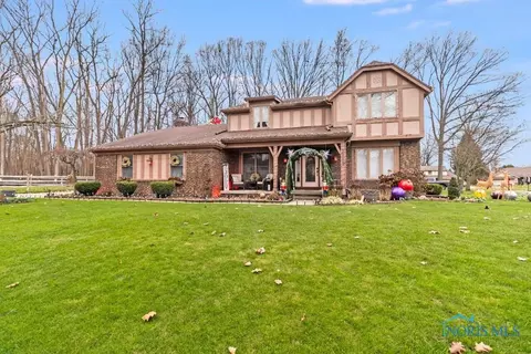 7334 Crosscut Rd, Holland, OH 43528