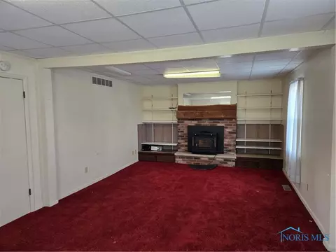 201 W Franklin St, Edon, OH 43518 photo 11