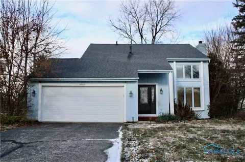 6900 Barleyton Cir, Sylvania, OH 43560