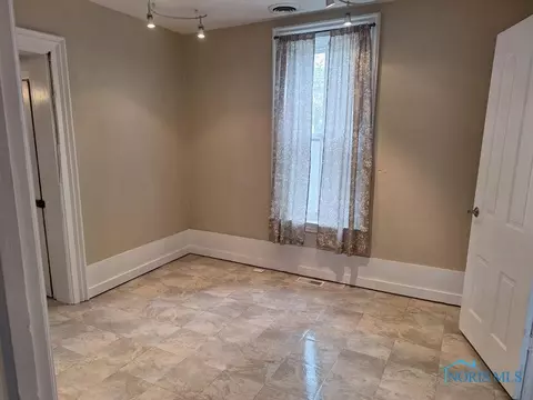 300 Monroe St, Delta, OH 43515 photo 9