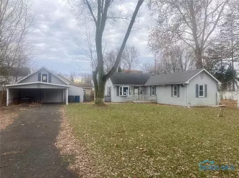 5023 Egger Rd, Toledo, OH 43615