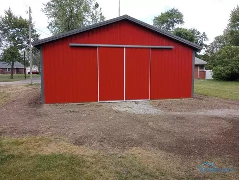 315 W Maple St, Deshler, OH 43516 photo 25