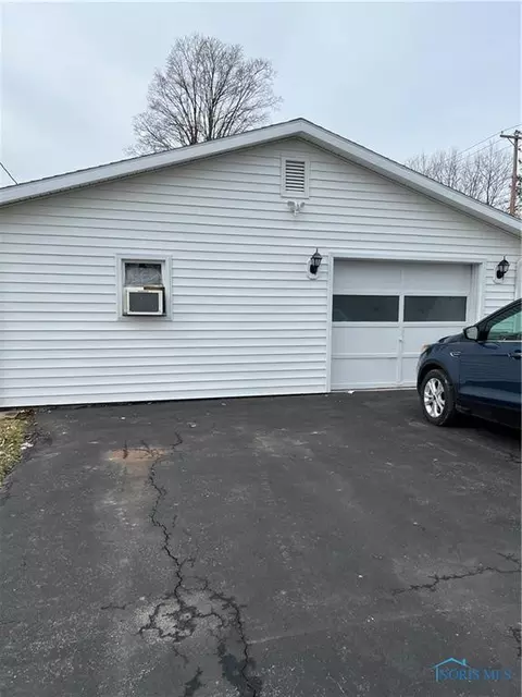 321 S 5th St, Upper Sandusky, OH 43351 photo 29