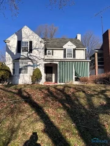 1932 N Cove Blvd, Toledo, OH 43606