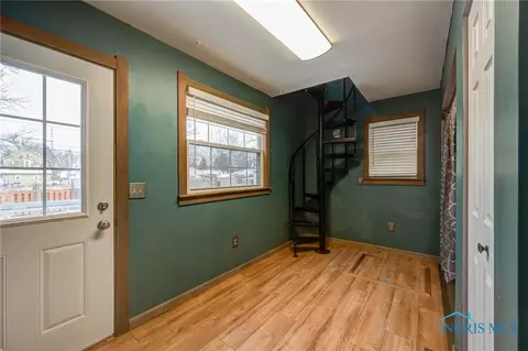 107 Guy St, Walbridge, OH 43465 photo 31