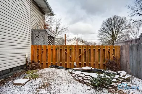 107 Guy St, Walbridge, OH 43465 photo 15