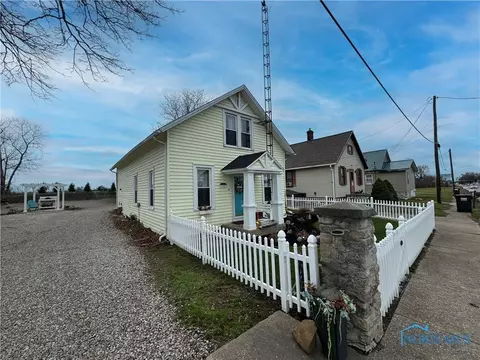 312 E Strub Rd, Sandusky, OH 44870 photo 5