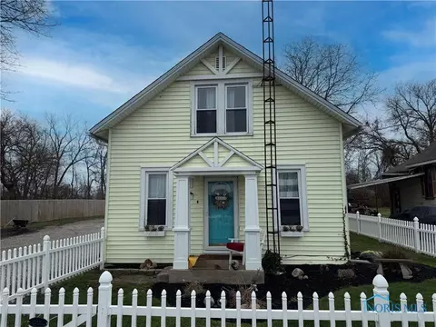 312 E Strub Rd, Sandusky, OH 44870