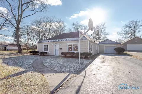 3421 Mcgregor Ln, Toledo, OH 43623